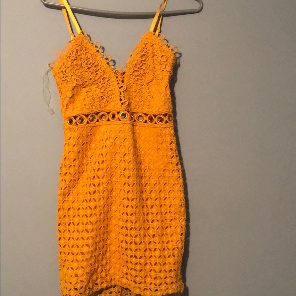 Yellow shop 17 dress